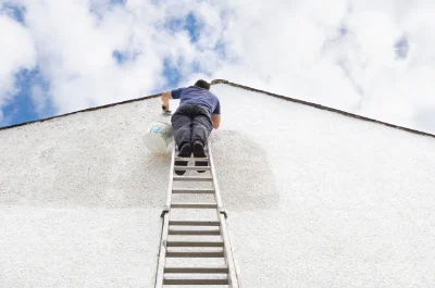 Peinture extérieure à l'Herm — façades et ravalement